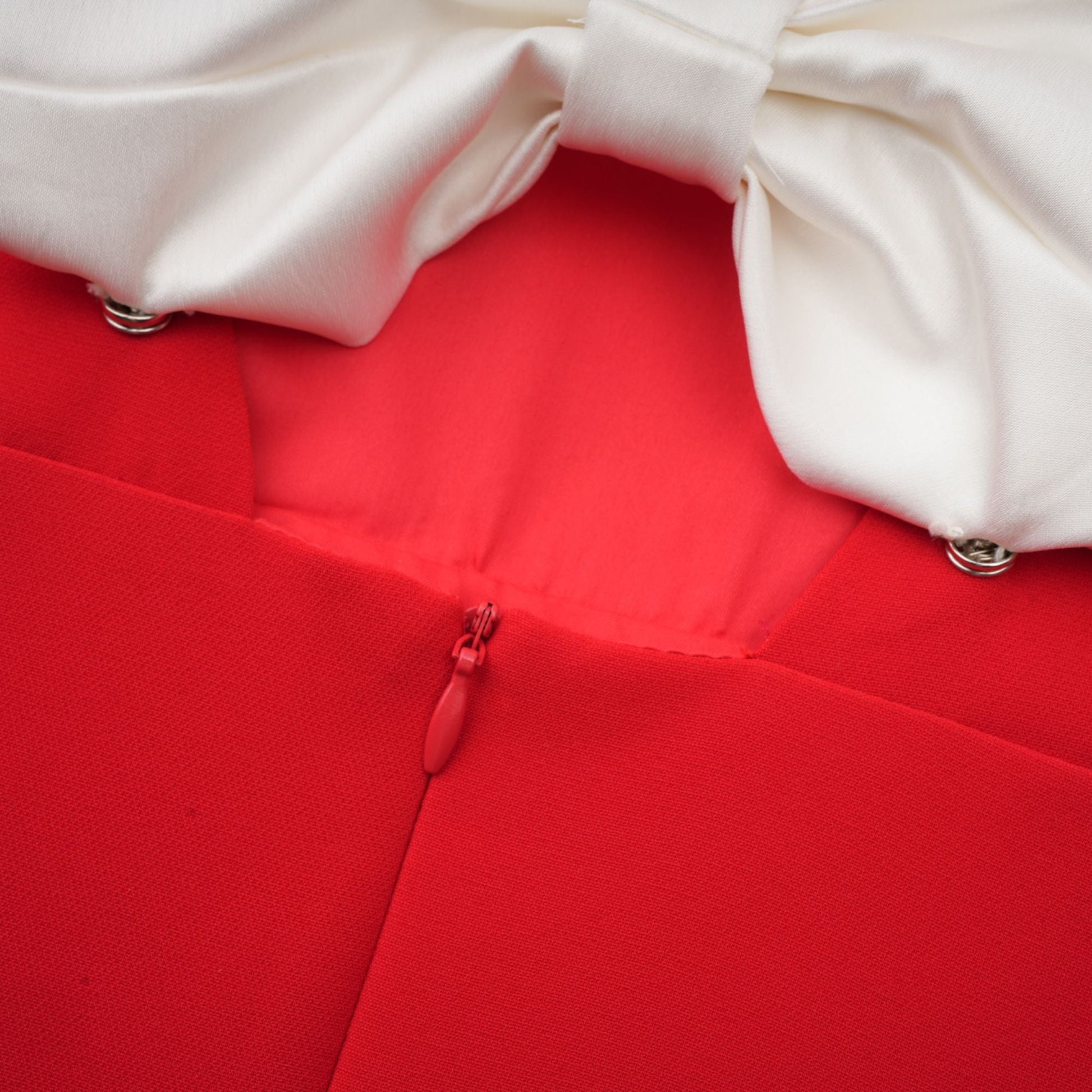 Anna red petal-sleeve cut-out bow mini dress